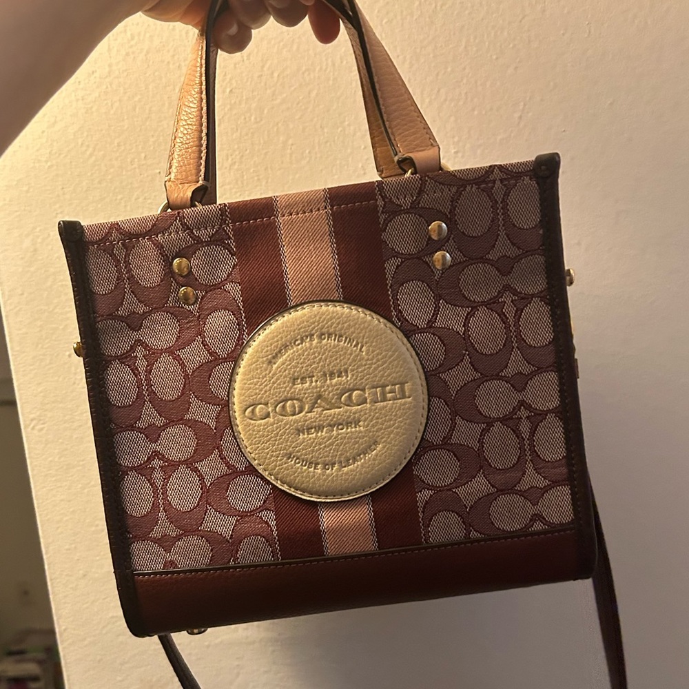 Couch crossbody bag, medium size